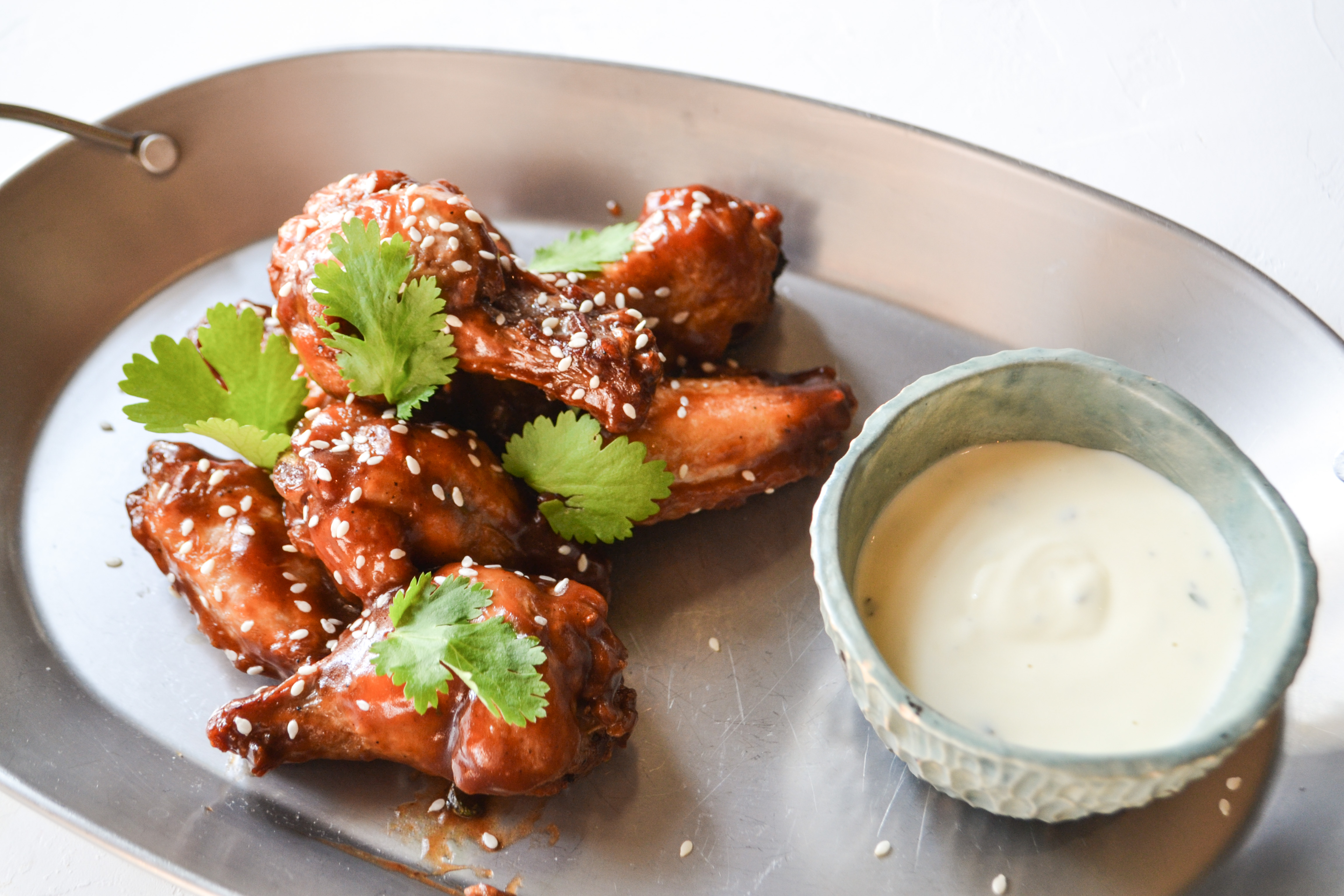 <span style="color: #dd4b39;">New!&nbsp;</span>Crispy fried wings in Sweet Chili sauce with Japanese mayo